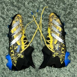 Adidas Wolverine soccer cleats